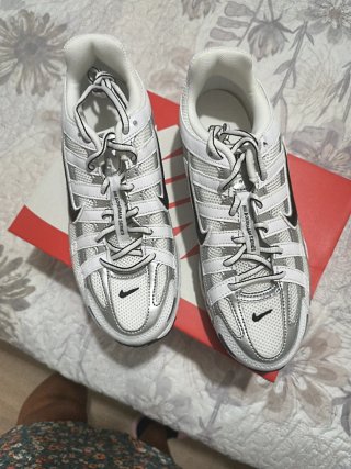 Zapatillas Nike P-6000 Talla 39