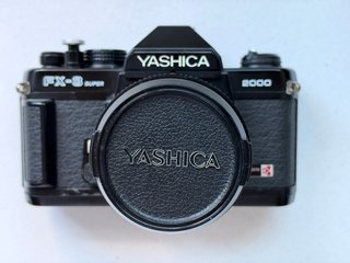Fotocamera Yashica FX-3 Super 2000 + ML 50mm 1.7