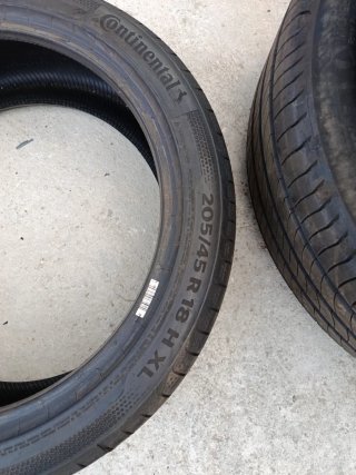 Neumático Continental EcoContact 205/45 R18 XL