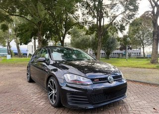 VW GOLF 7.5 2.0 TDI (pack GTI)