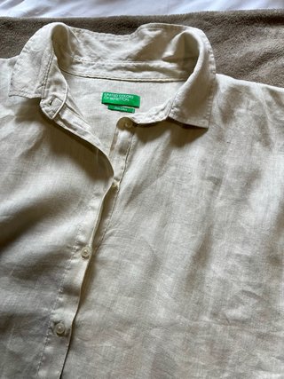 Camisa Benetton de Lino Color Piedra