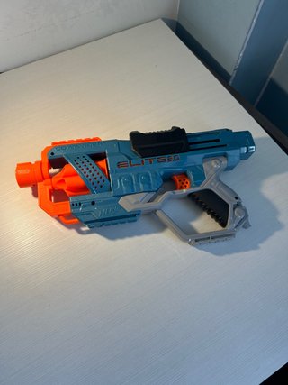 Pistola Nerf Elite 2.0 Commander