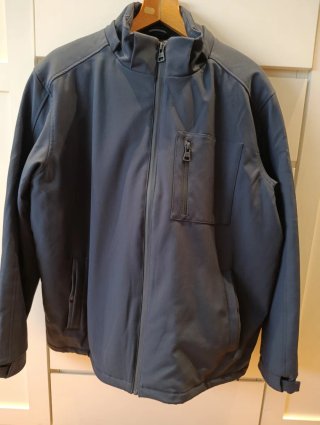 Chaquetón azul con cremallera