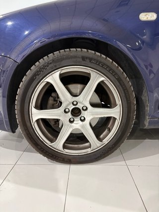 Llantas 17 5x100 ET35 con neumáticos