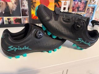 Zapatillas de Ciclismo Spiuk Negras  Talla 43