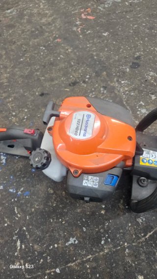 Cortasetos Husqvarna 122HD60