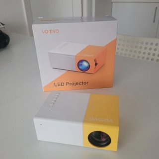 Mini Proyector Vamvo