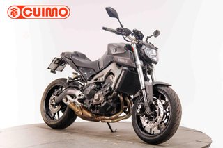 YAMAHA MT 09