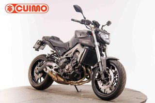 YAMAHA MT 09