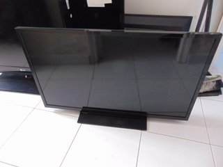 SMART TV "32 CON MANDO (182365)