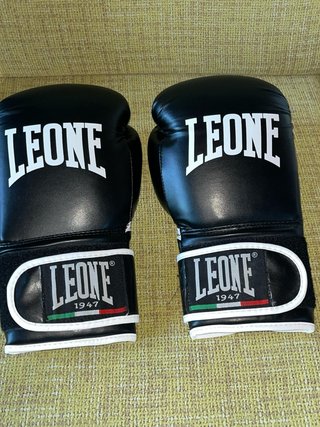 Guantes de Boxeo Leone 1947 Negros talla 16oz