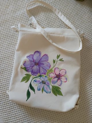 Bolso de tela pintado a mano