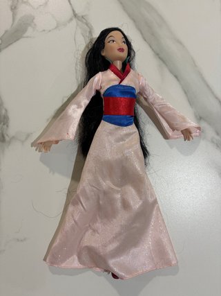 Muñeca Mulan Disney