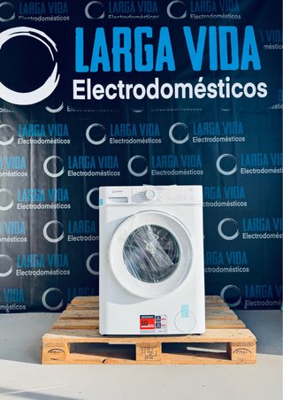 808.Lavadora Indesit 8 kilos Nueva Embalada 1400rv