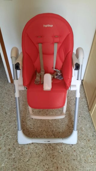Trona Peg Perego Roja