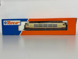 Locomotora BR 103 DB Roco H0.