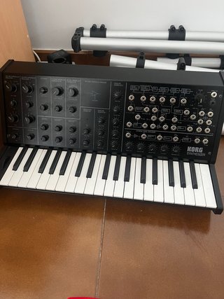 Sintetizador Korg MS-20 mini