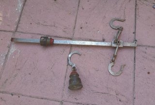 Báscula Romana Antigua