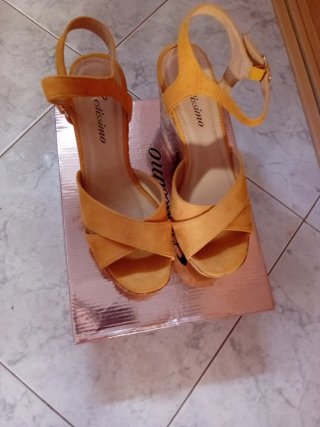 Sandalias Bellissimo Amarillas