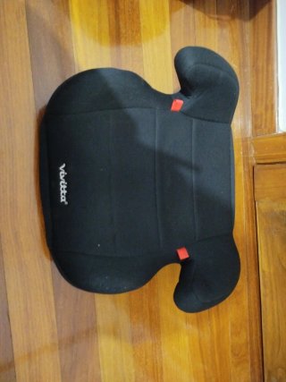 Alzador de coche infantil Vivitta