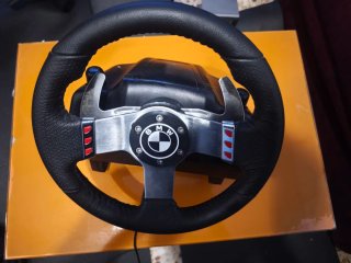 Volante Logitech G27 para Simracing
