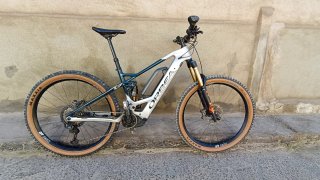Bicicleta Eléctrica de Montaña Orbea Wild carbono