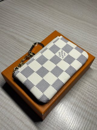 Monedero Louis Vuitton blanco polo