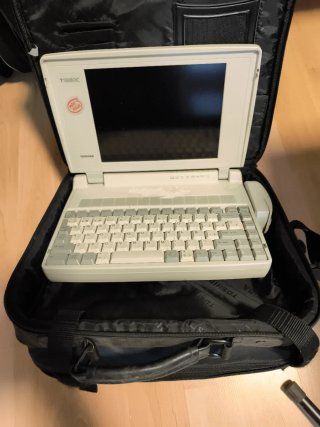 Portátil Toshiba T1850C