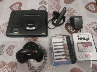 Console Sega Mega Drive con giochi