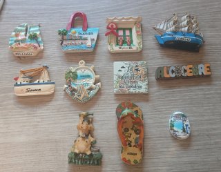 Lote de 11 imanes de nevera variados