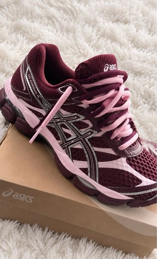 Asics Gel Cumulus 16’ Burgundy