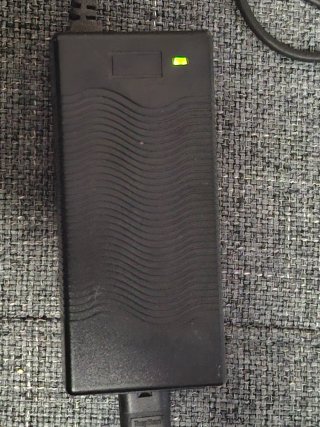 Cargador para Patinete Eléctrico