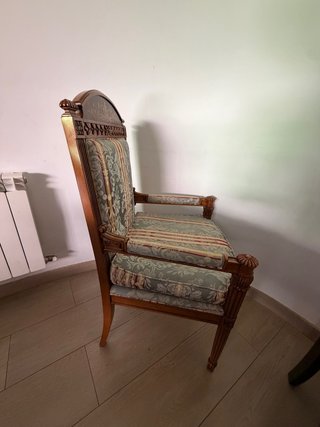 Silla de Comedor Estilo Clásico