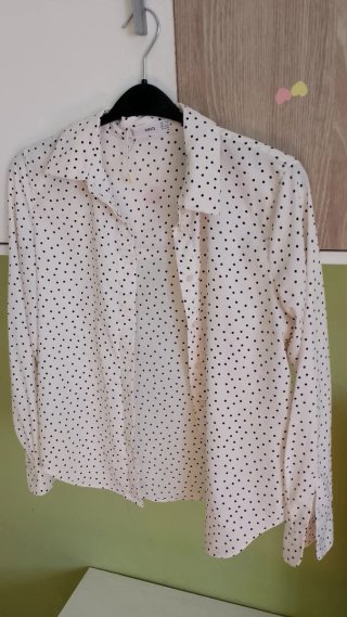 Camisa Mango Lunares Blanca y Negra XXS