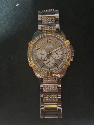 Reloj Guess Plateado y Dorado
