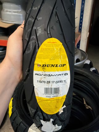 Neumático Dunlop 110/70R17