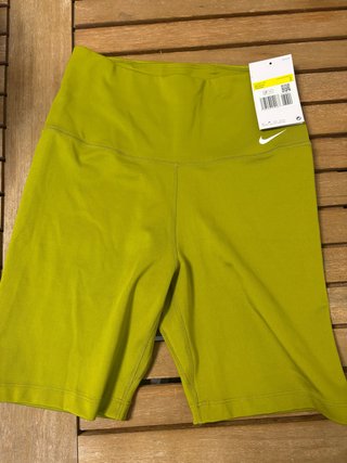Mallas cortas Nike verdes Talla S