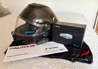 Casco moto Shark con Intercomunicador ASMAX F1