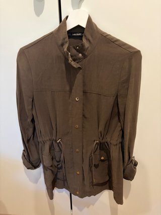 Chaqueta estilo Sahariana