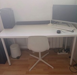 Mesa de escritorio blanco + silla