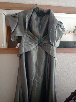 Vestido de fiesta verde