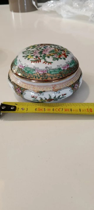 Joyero de Porcelana Fina