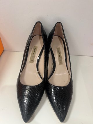 Zapatos de tacón negros Zara Talla 37