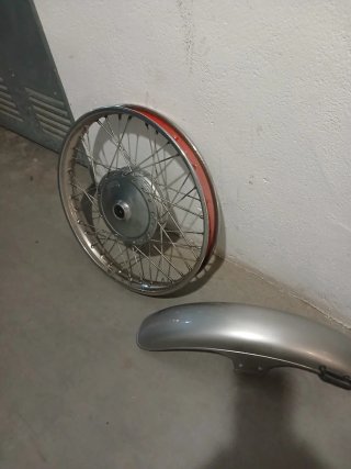 Cambio Rueda Delantera Yamaha SR Freno Tambor