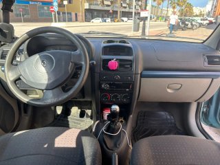 Renault Clio 2004