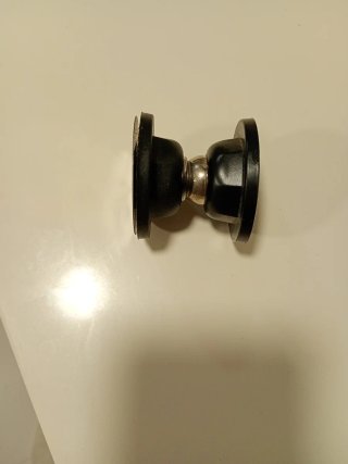 Retenedor Magnético para Puerta de Autocaravana