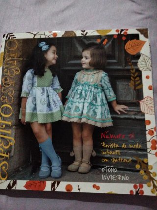 Revista de moda infantil con patrones Espejito