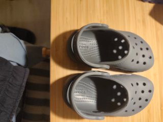 Crocs Infantiles Gris