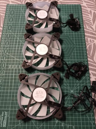 3 Ventiladores RGB Mars Gaming 3 Pin