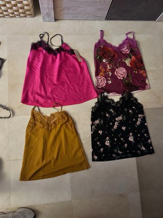 Lote de 4 tops de tirantes